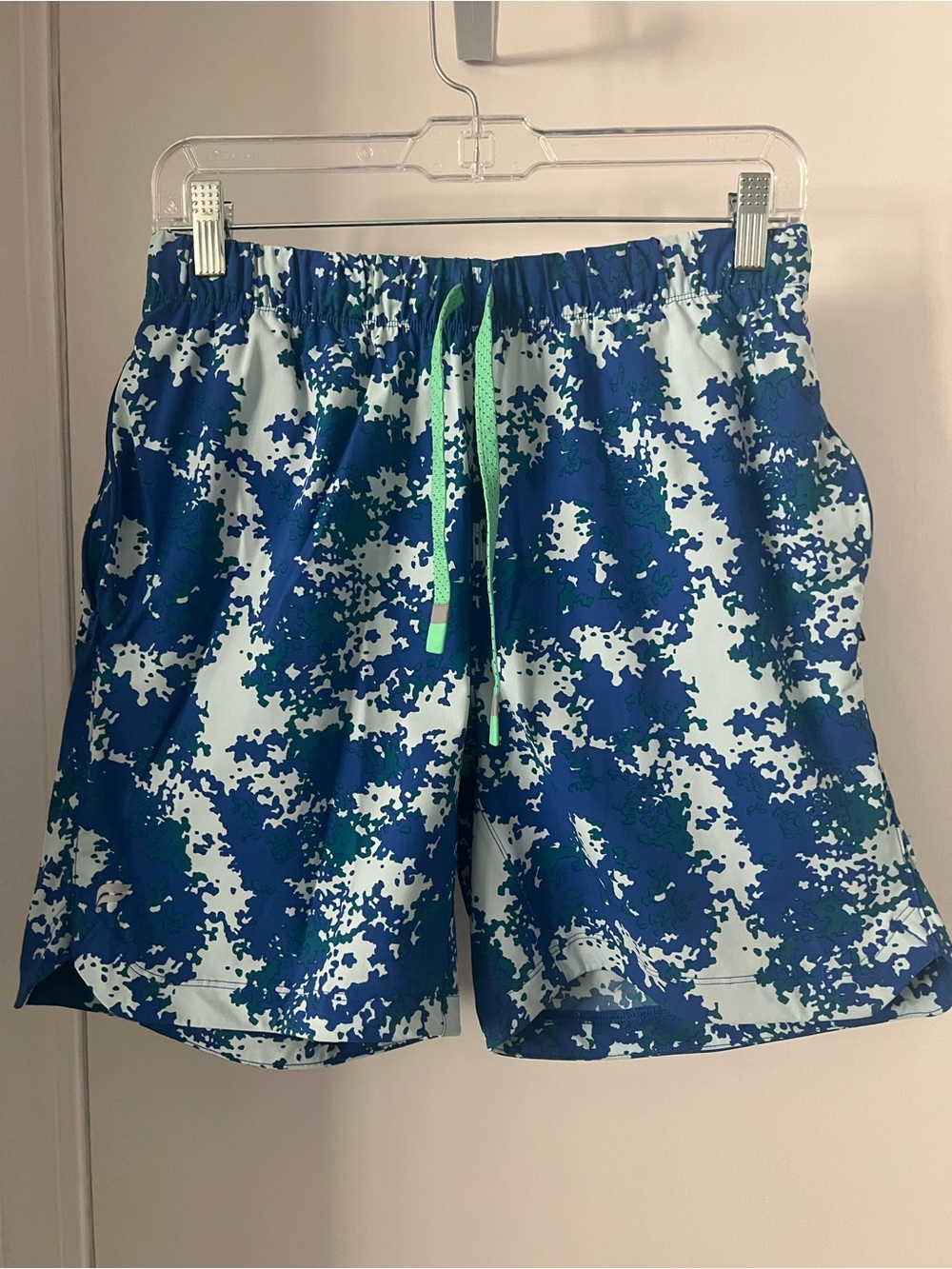 Fabletics Men's Blue Camo Athletic Shorts with Green Drawstring